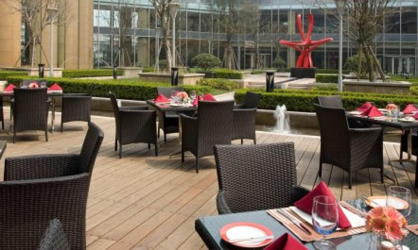 shasp-garden-5624-hor-feat